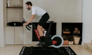 Unlimited indoor cycling with the ZBike 2.0: realism, performance and total connectivity